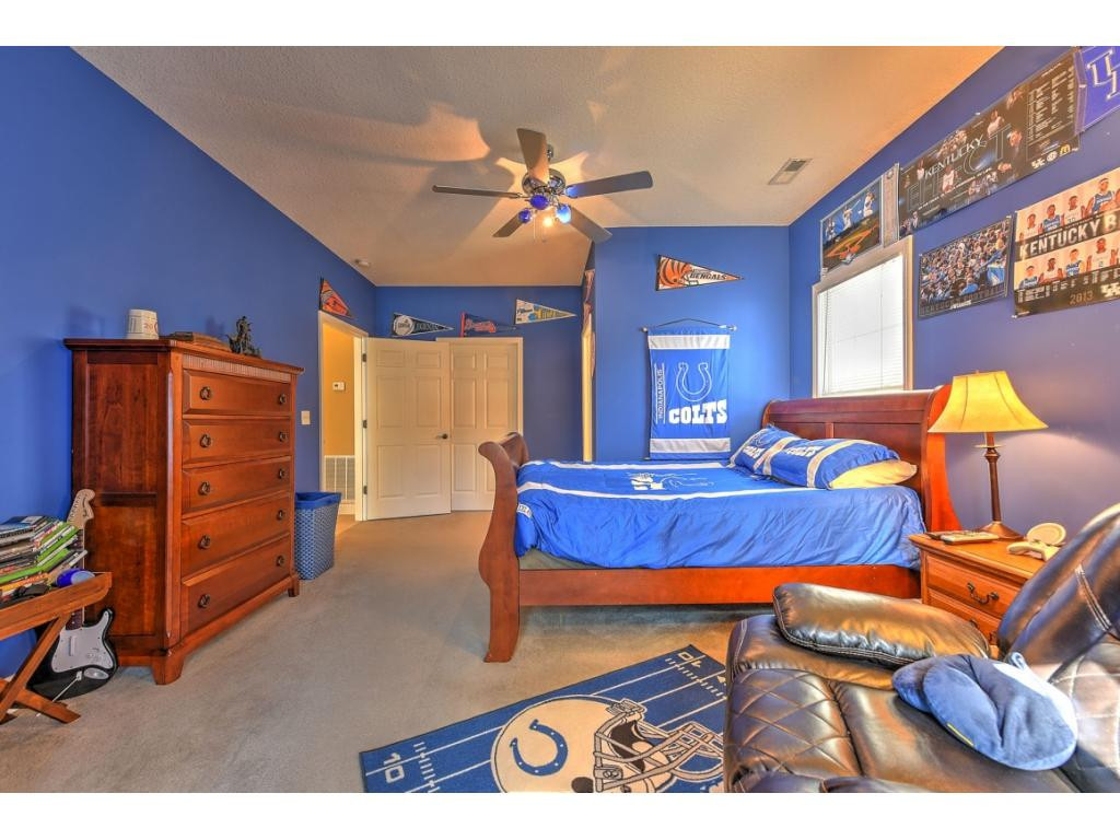1230 Fall Creek Road Kingsport, TN 37664 - Photo 23 of 36 Photo 23
