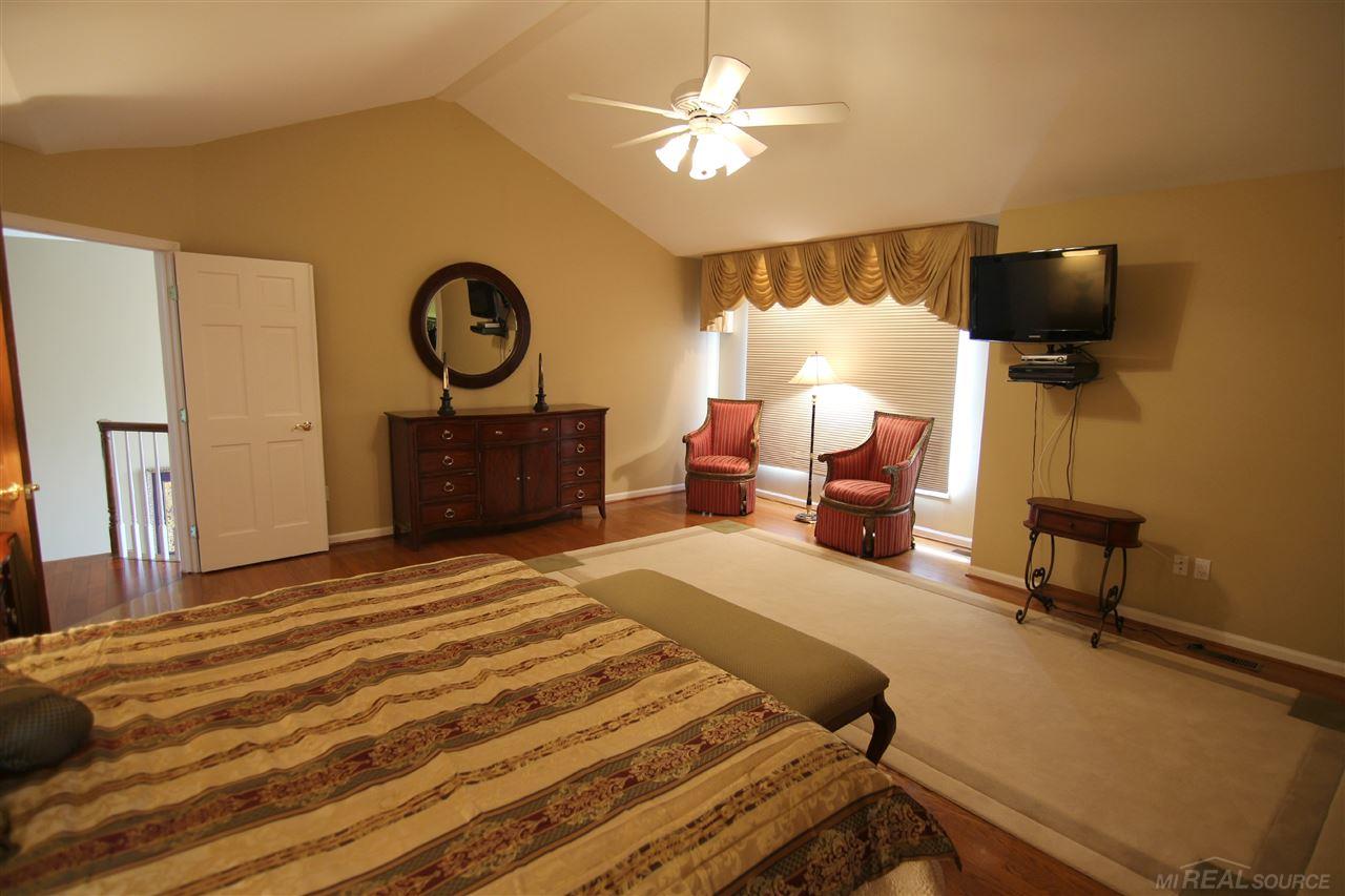 3178 Hedgewood Lane Rochester Hills, MI 48309 - Photo 26 of 40