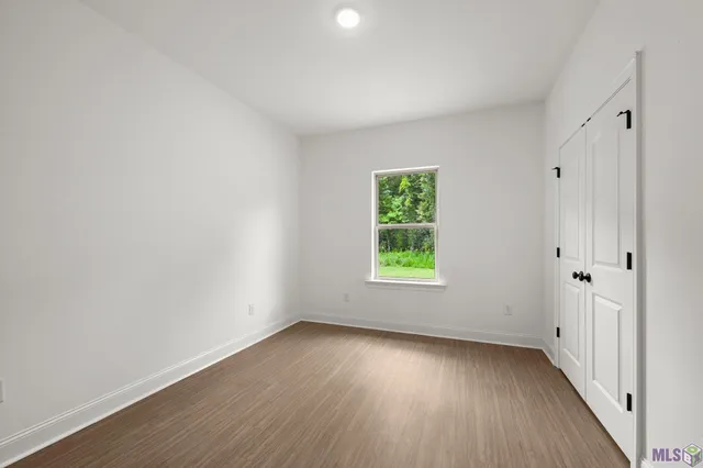 $293,900 | 18725 Seabiscuit Lane, Zachary, LA 70791