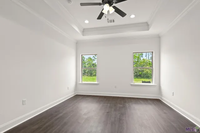 $293,900 | 18725 Seabiscuit Lane, Zachary, LA 70791