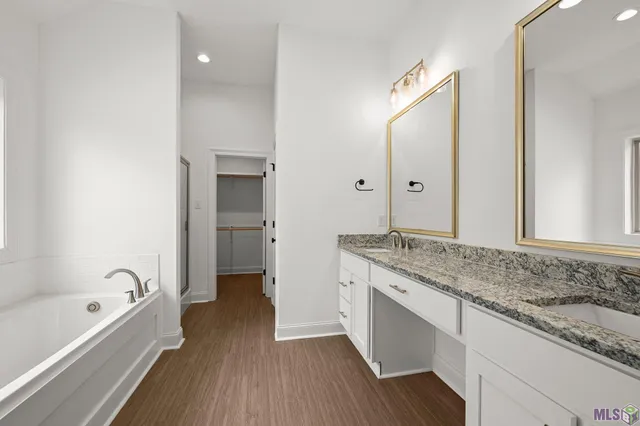 $293,900 | 18725 Seabiscuit Lane, Zachary, LA 70791