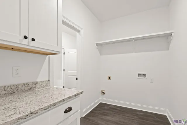 $293,900 | 18725 Seabiscuit Lane, Zachary, LA 70791