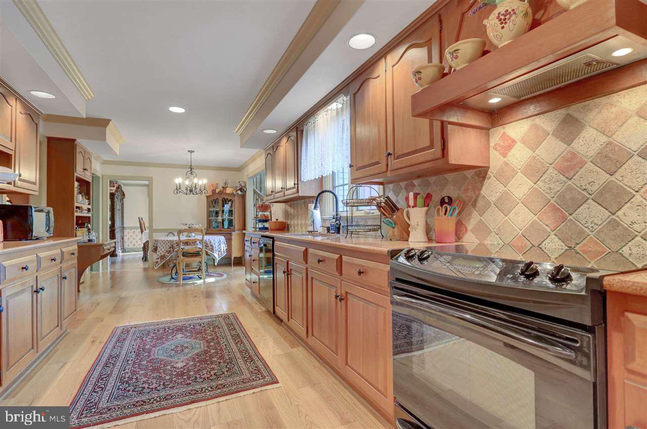 5316 Field Pointe Drive Spring Grove, PA 17362 - Photo 8 of 23 Gallery Image 8