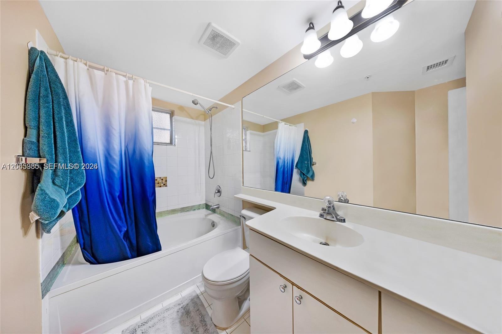 17150 North Bay Road, Unit 2222 Sunny Isles Beach, FL 33160 - Photo 15 of 15