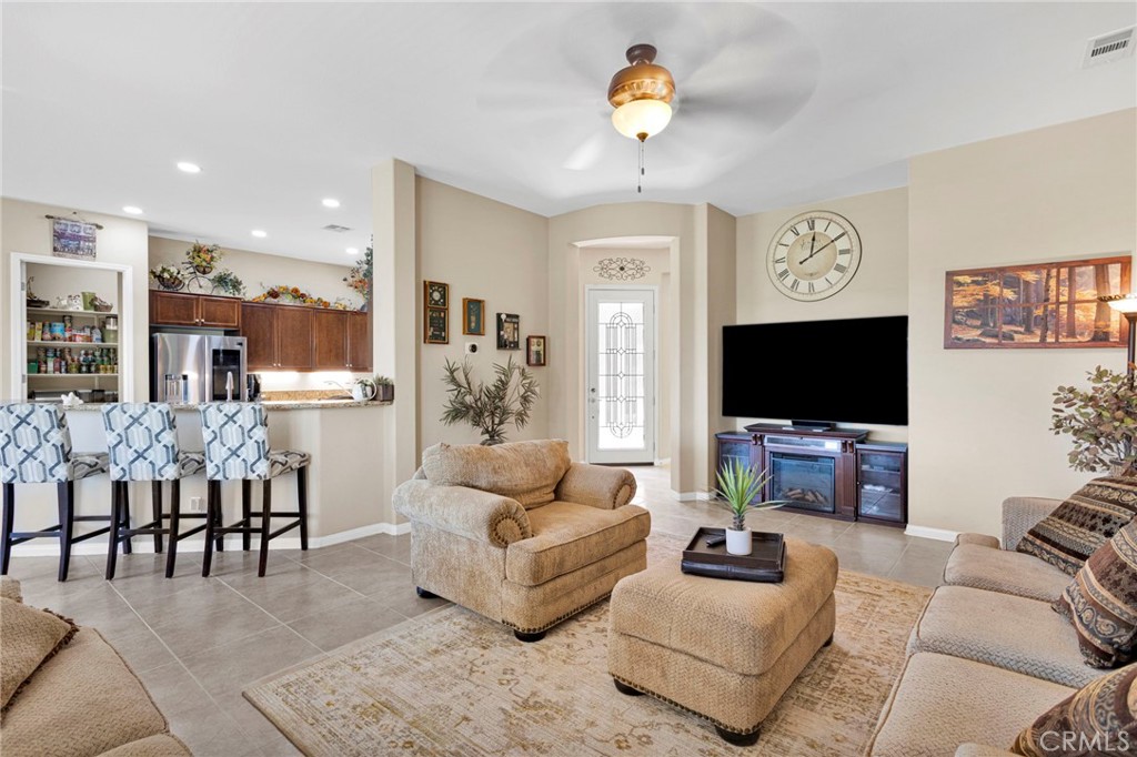 10397 Darby Road Apple Valley, CA 92308 - Photo 11 of 52