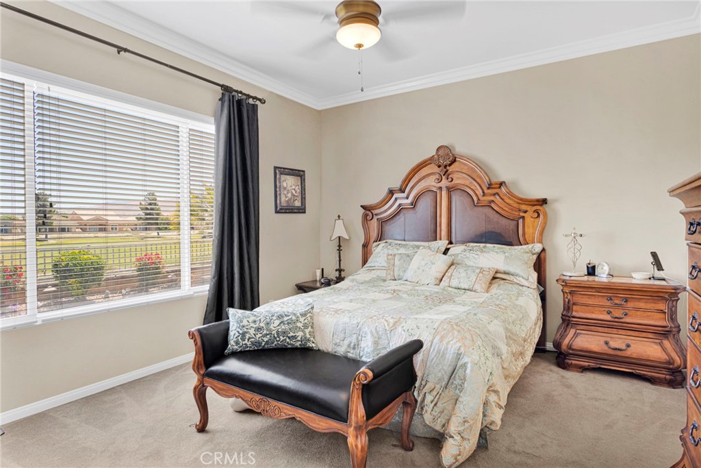 10397 Darby Road Apple Valley, CA 92308 - Photo 20 of 52 Primary bedroom suite