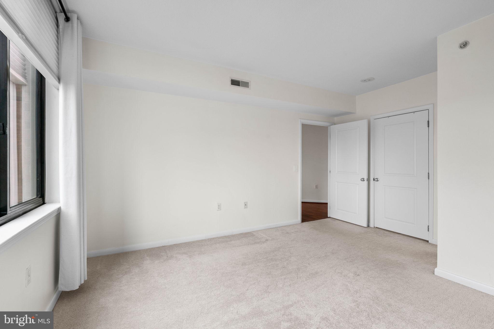 851 North Glebe Road, Unit 1011 Arlington, VA 22203 - Photo 27 of 41 a view of an empty room