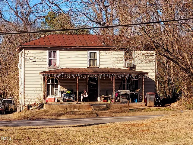 a view of a house with a outdoor space