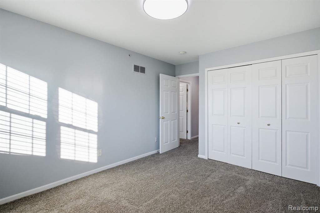 16878 Farmington Road Livonia, MI 48154 - Photo 26 of 49 Gallery Image 26