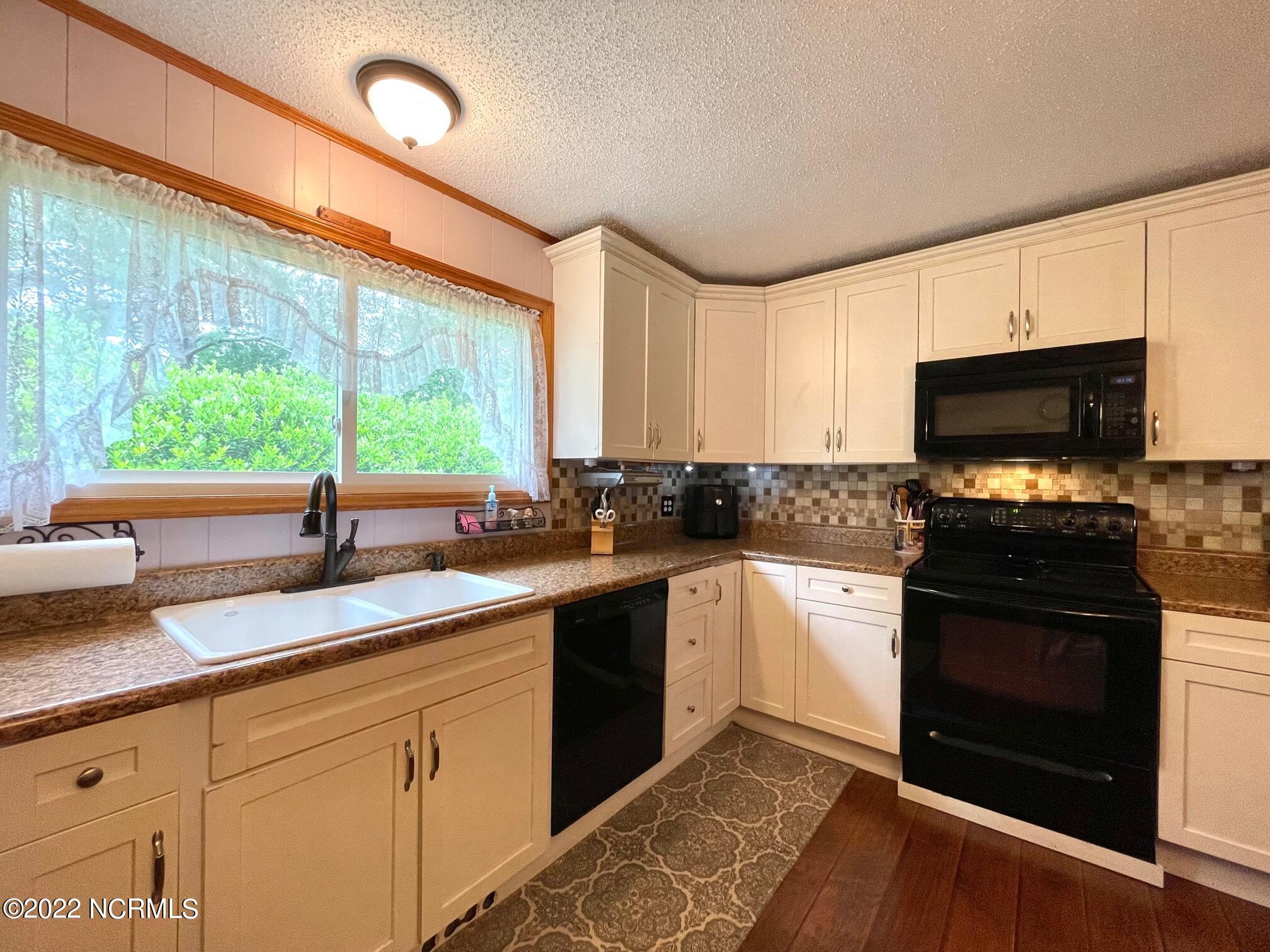 337 Sunset Road Jacksonville, NC 28546 - Photo 22 of 39 IMG_1586