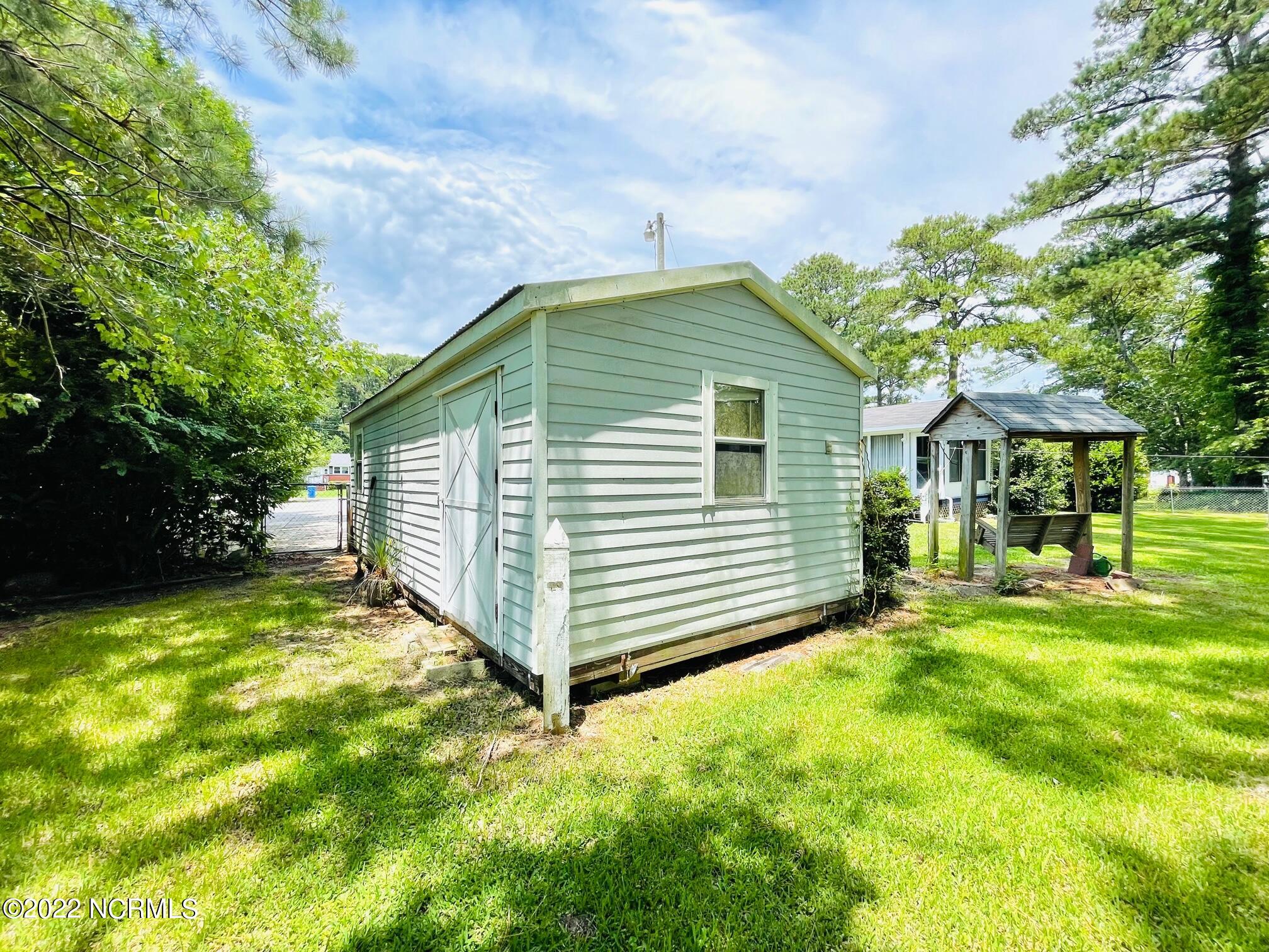 337 Sunset Road Jacksonville, NC 28546 - Photo 5 of 39 IMG_1552