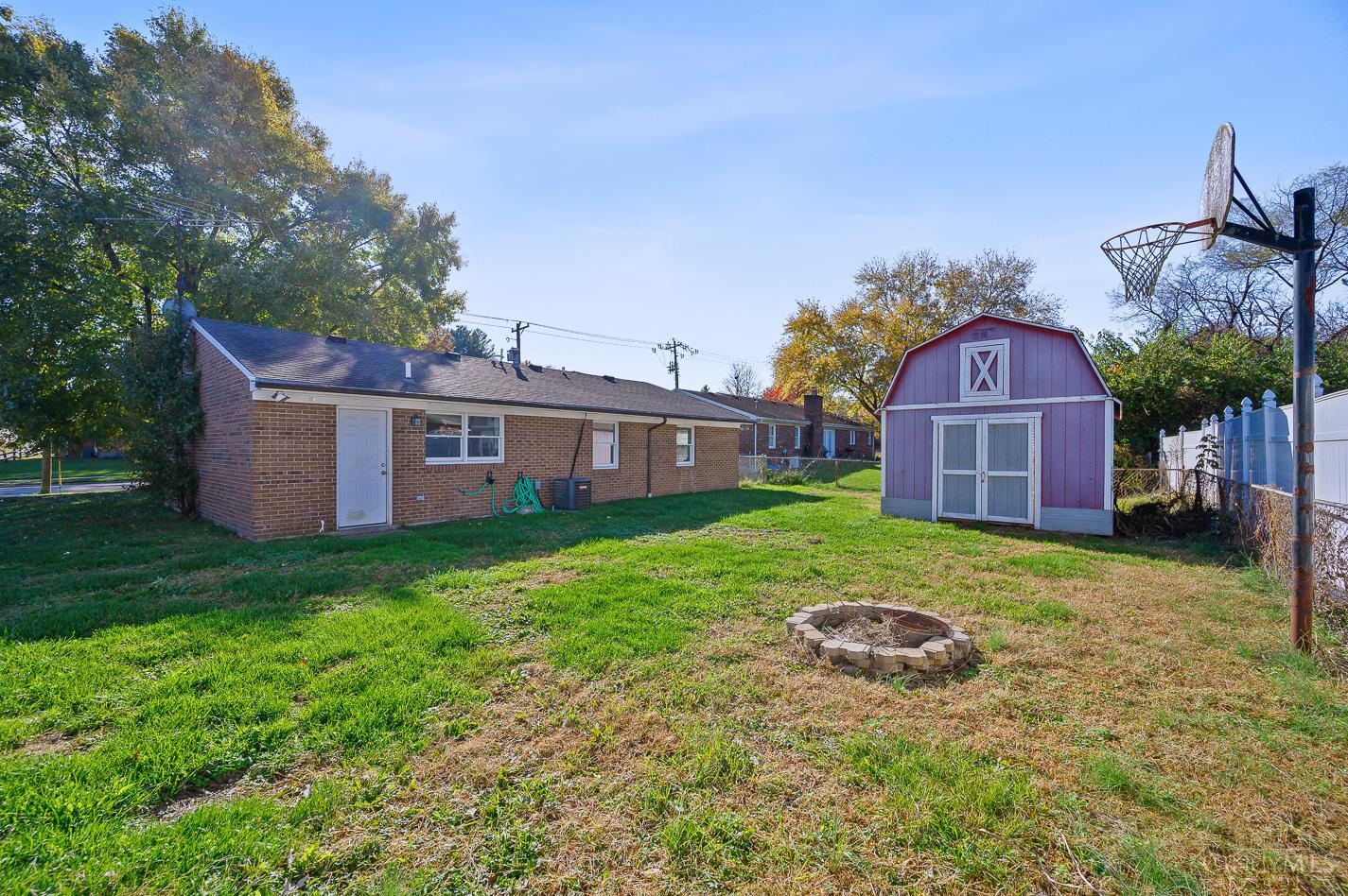3262 Banning Road Cincinnati, OH 45239 - Photo 4 of 24