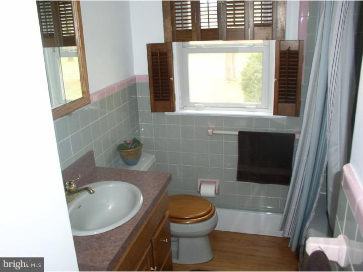 916 Wells Road Phoenixville, PA 19460 - Photo 17 of 22 Gallery Image 17