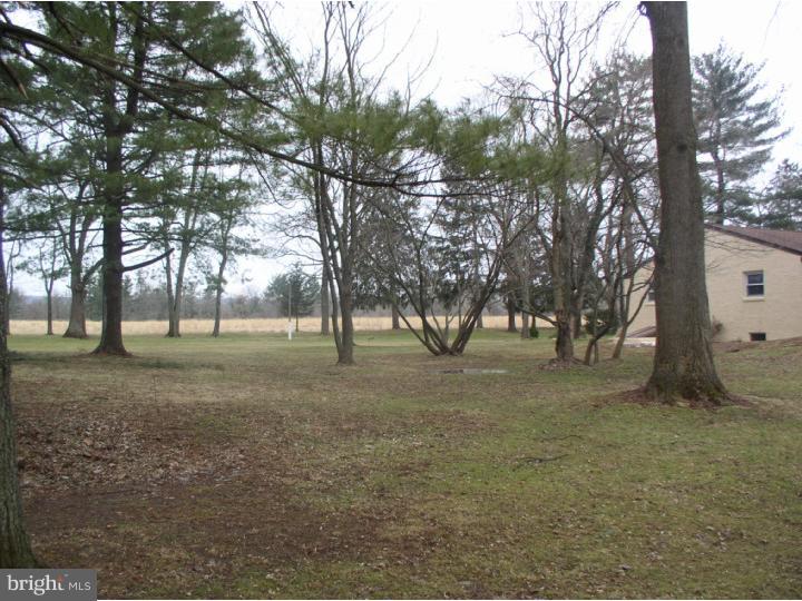 916 Wells Road Phoenixville, PA 19460 - Photo 3 of 22 Gallery Image 3