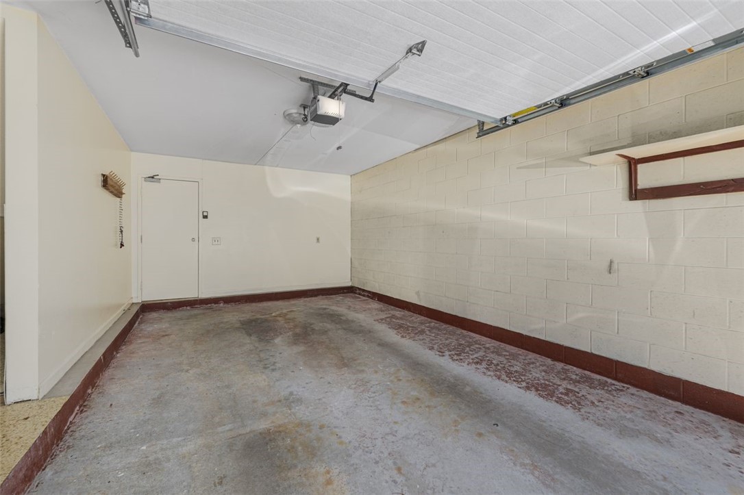 124 Edaville Court Warwick, RI 02886 - Photo 32 of 50