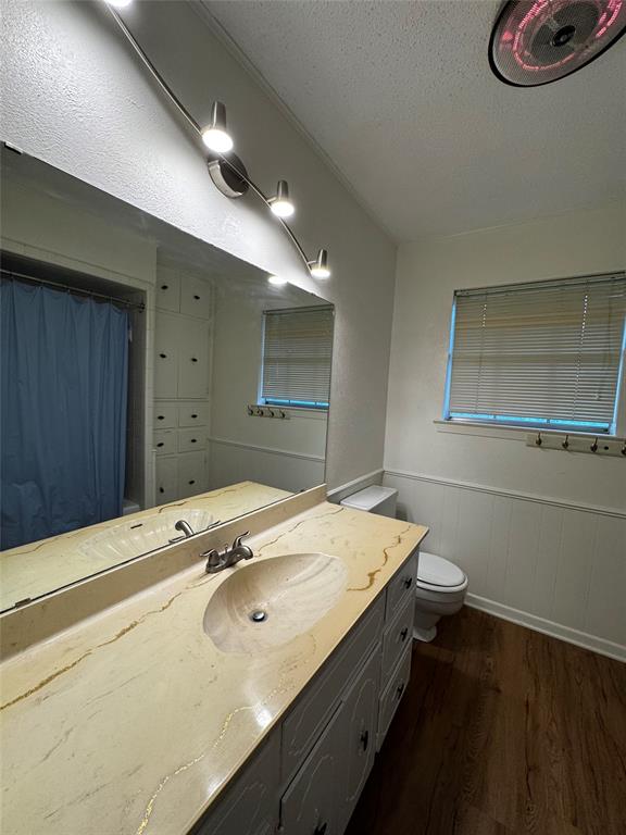 3205 Pin Oak Drive Temple, TX 76502 - Photo 24 of 30 a bathroom with a sink and a toilet