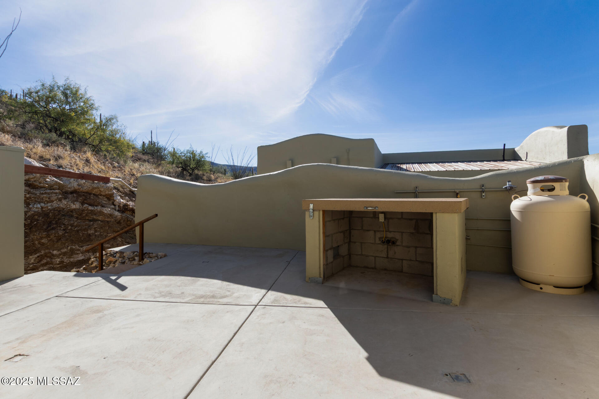 8491 South Pistol Hill Road Vail, AZ 85641 - Photo 34 of 50 Walled Patio Project area off garage