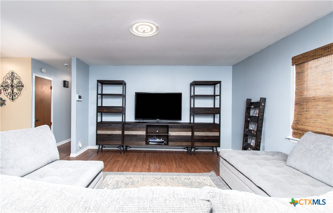 531 Santa Rosa Road Salado, TX 76571 - Photo 8 of 32