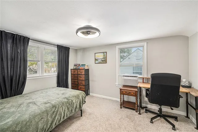 $299,500 | 917 East 77th Street, Kansas City, MO 64131