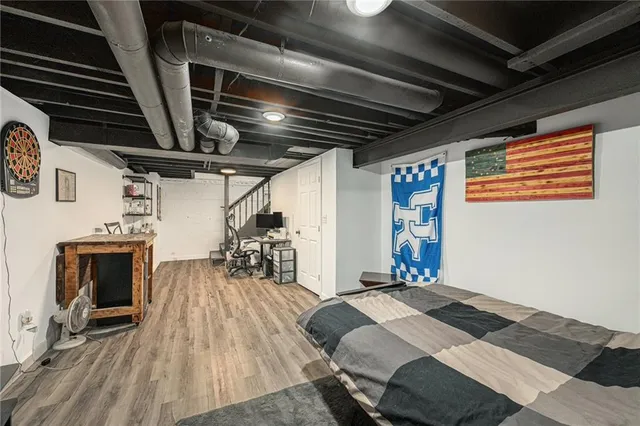 $299,500 | 917 East 77th Street, Kansas City, MO 64131