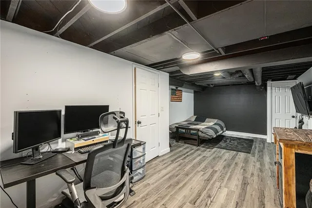 $299,500 | 917 East 77th Street, Kansas City, MO 64131