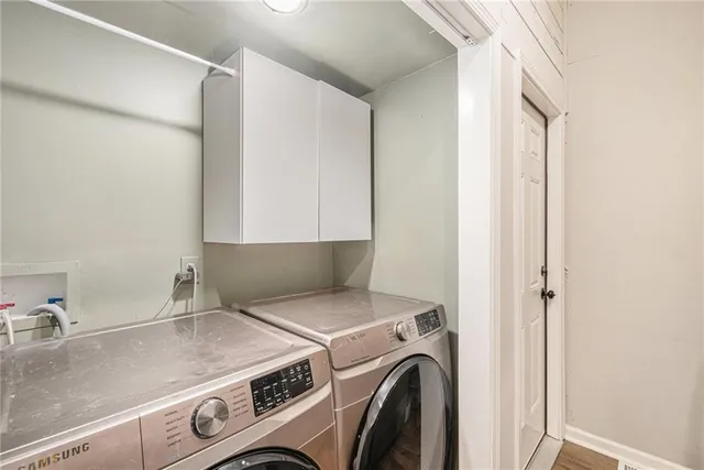 $299,500 | 917 East 77th Street, Kansas City, MO 64131