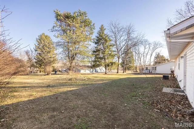 $200,000 | 106 Shiloh Heights Drive, Shiloh, IL 62269