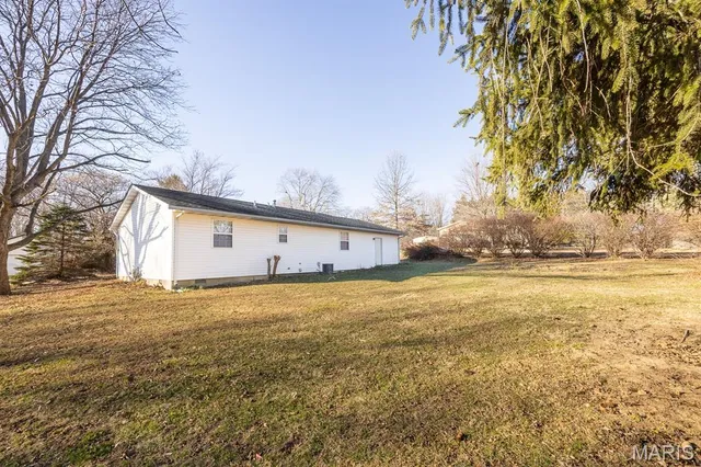 $200,000 | 106 Shiloh Heights Drive, Shiloh, IL 62269
