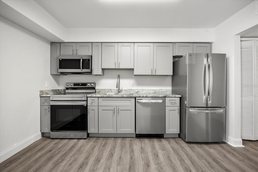 217 Debora Court Altamonte Springs, FL 32701 - Photo 9 of 29