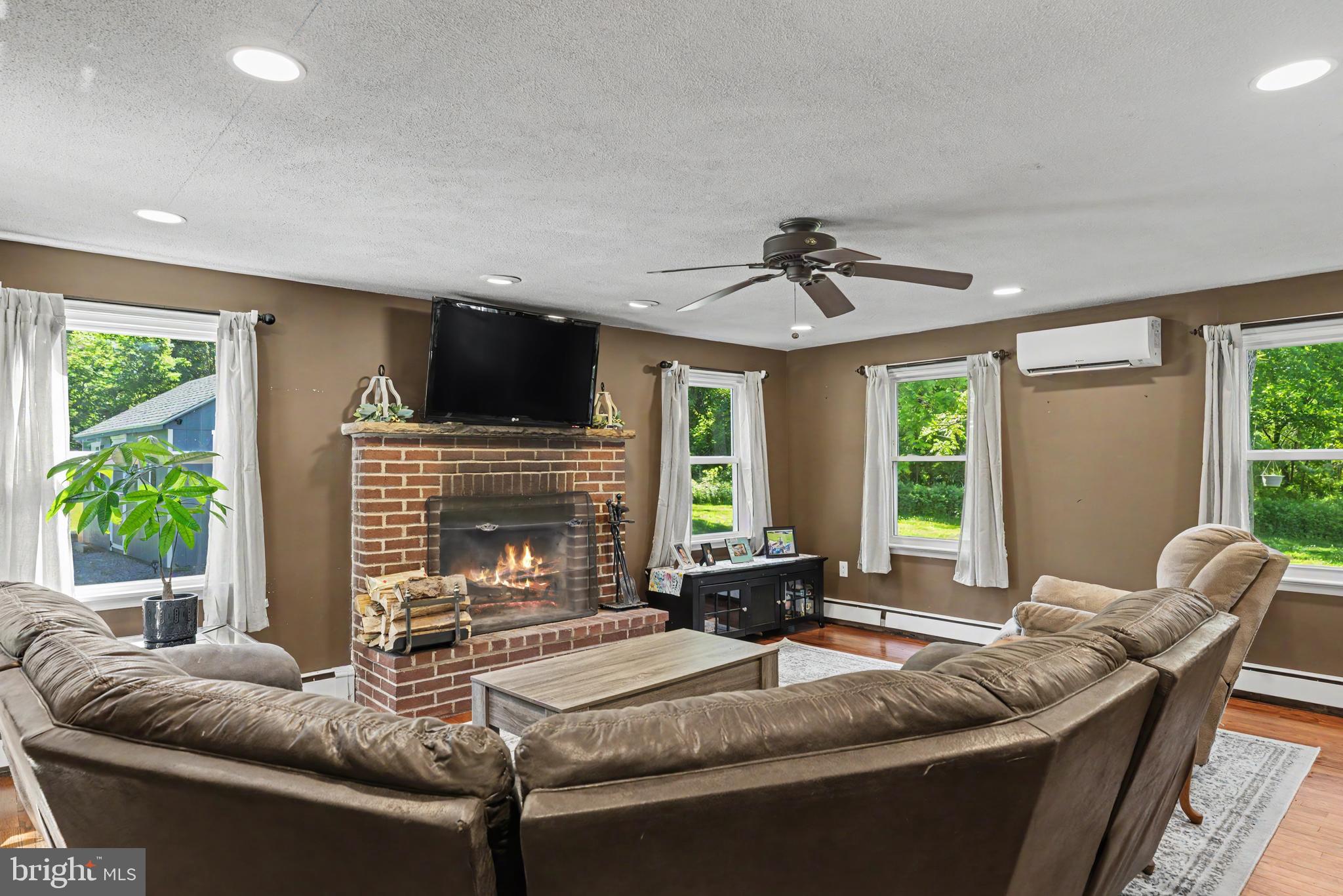 95 Duane Road Doylestown, PA 18901 - Photo 17 of 47