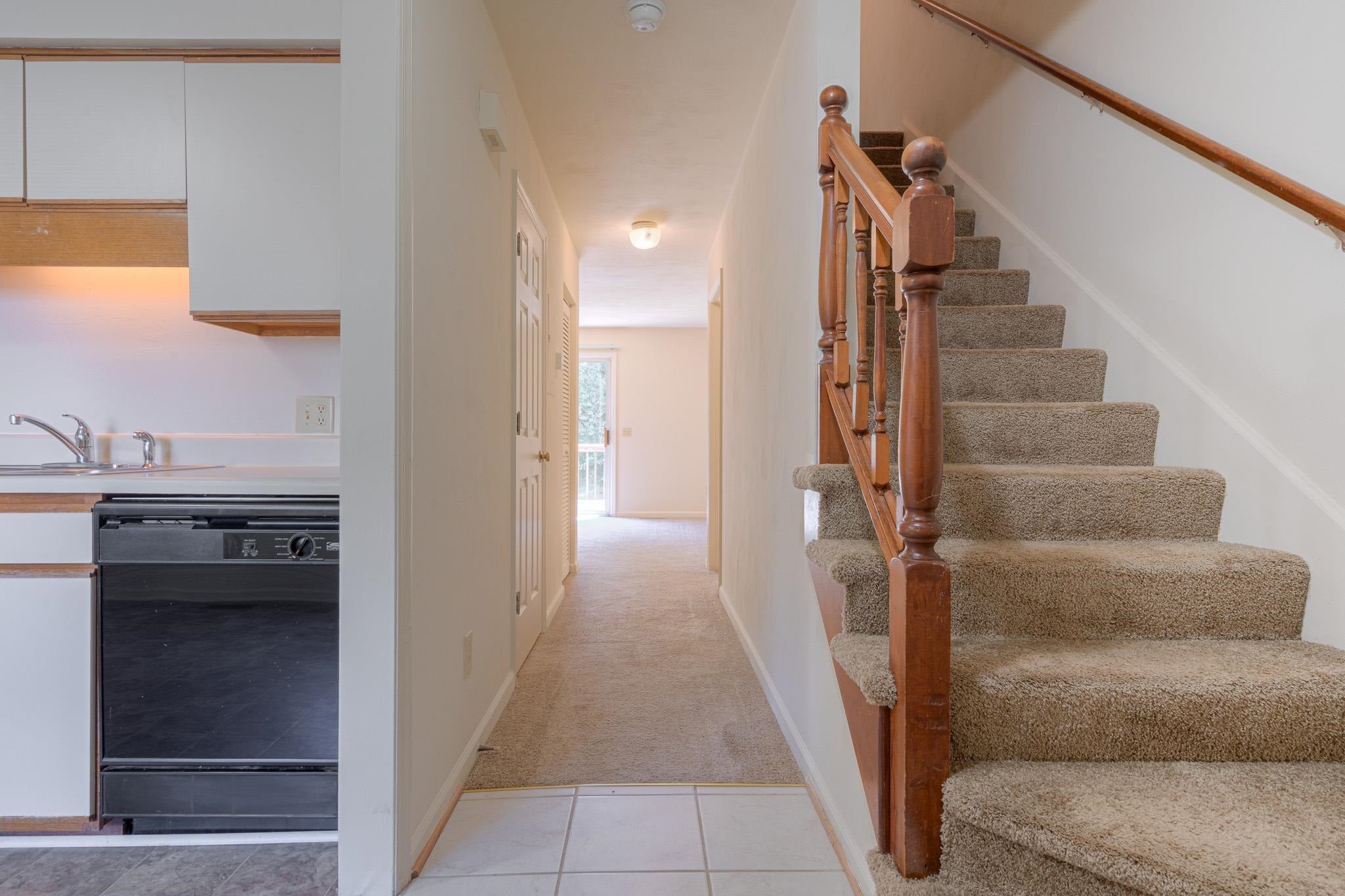 2524 Ridge Road Blacksburg, VA 24060 - Photo 3 of 36 Gallery Image 3
