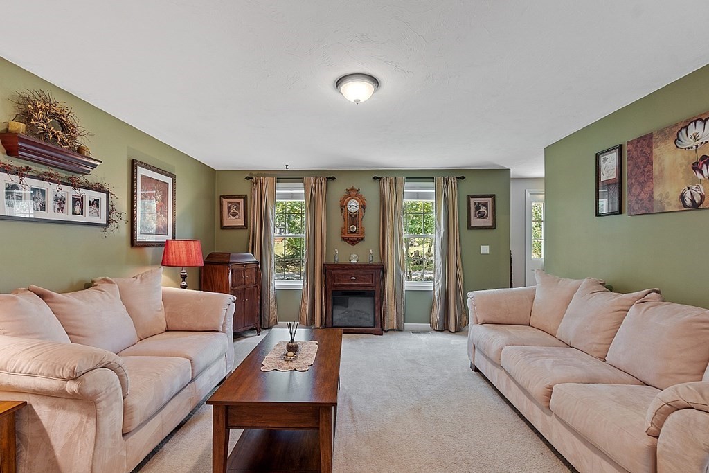 234 Gray Road Templeton, MA 01468 - Photo 15 of 40