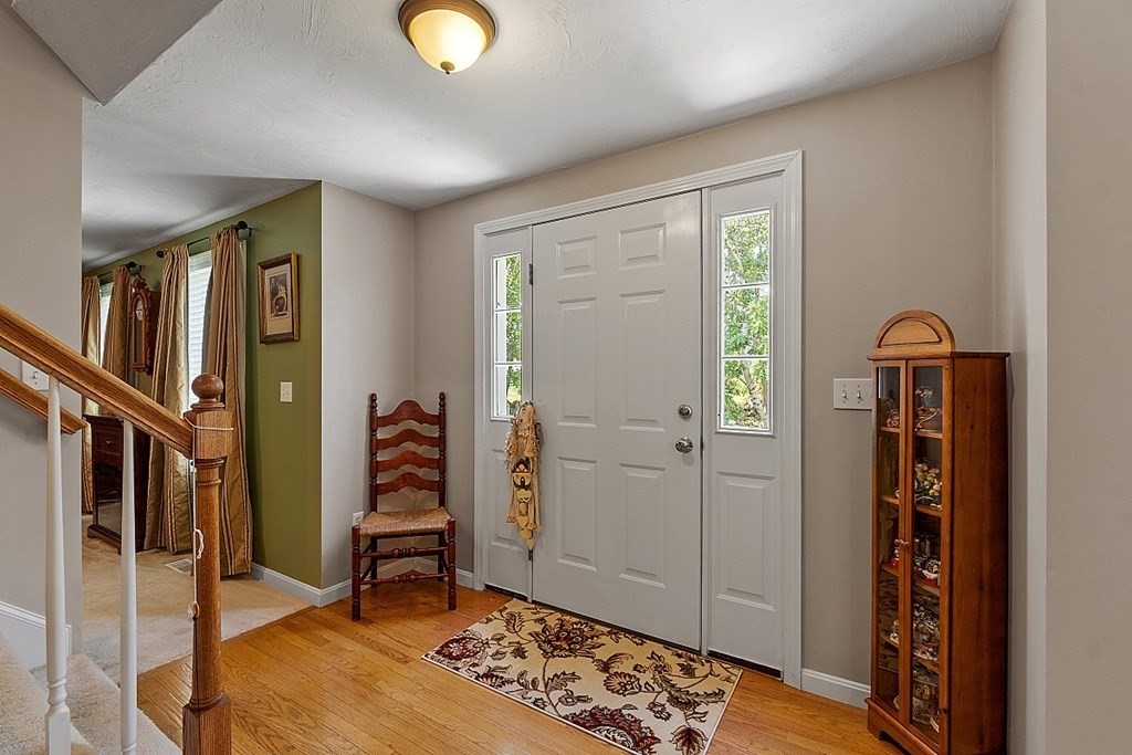 234 Gray Road Templeton, MA 01468 - Photo 3 of 40