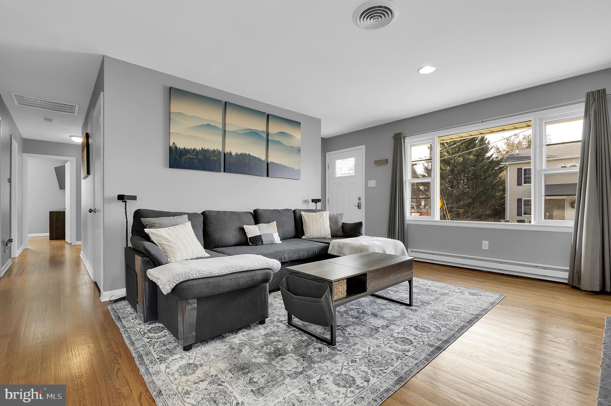 13529 Spriggs Road Hagerstown, MD 21742 - Photo 4 of 30 Gallery Image 4