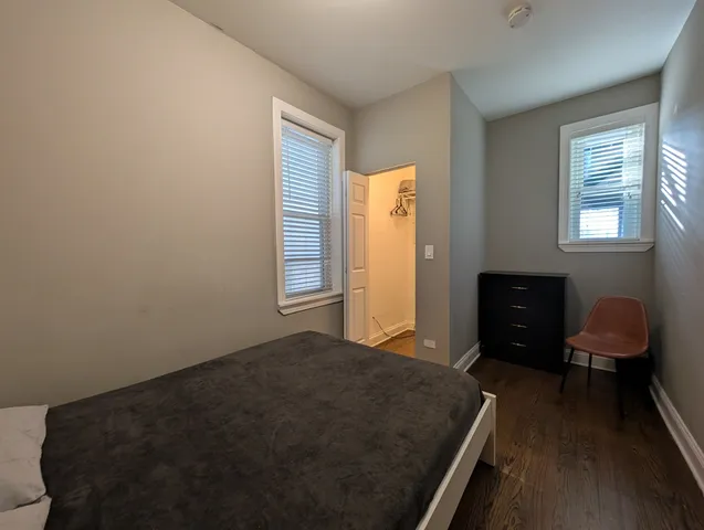 $2,895 | 1911 West Addison Street, Unit 1, Chicago, IL 60613