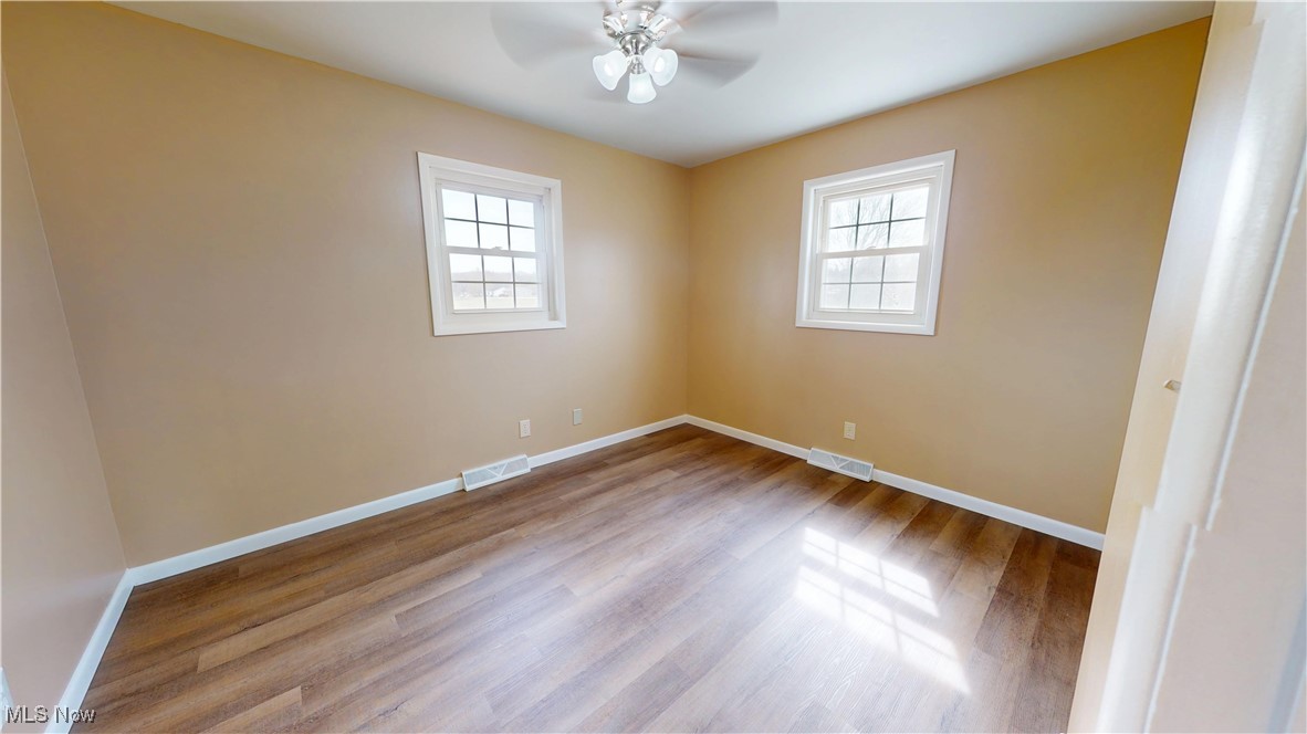 102 Summit Road Marietta, OH 45750 - Photo 25 of 44 Bedroom 2