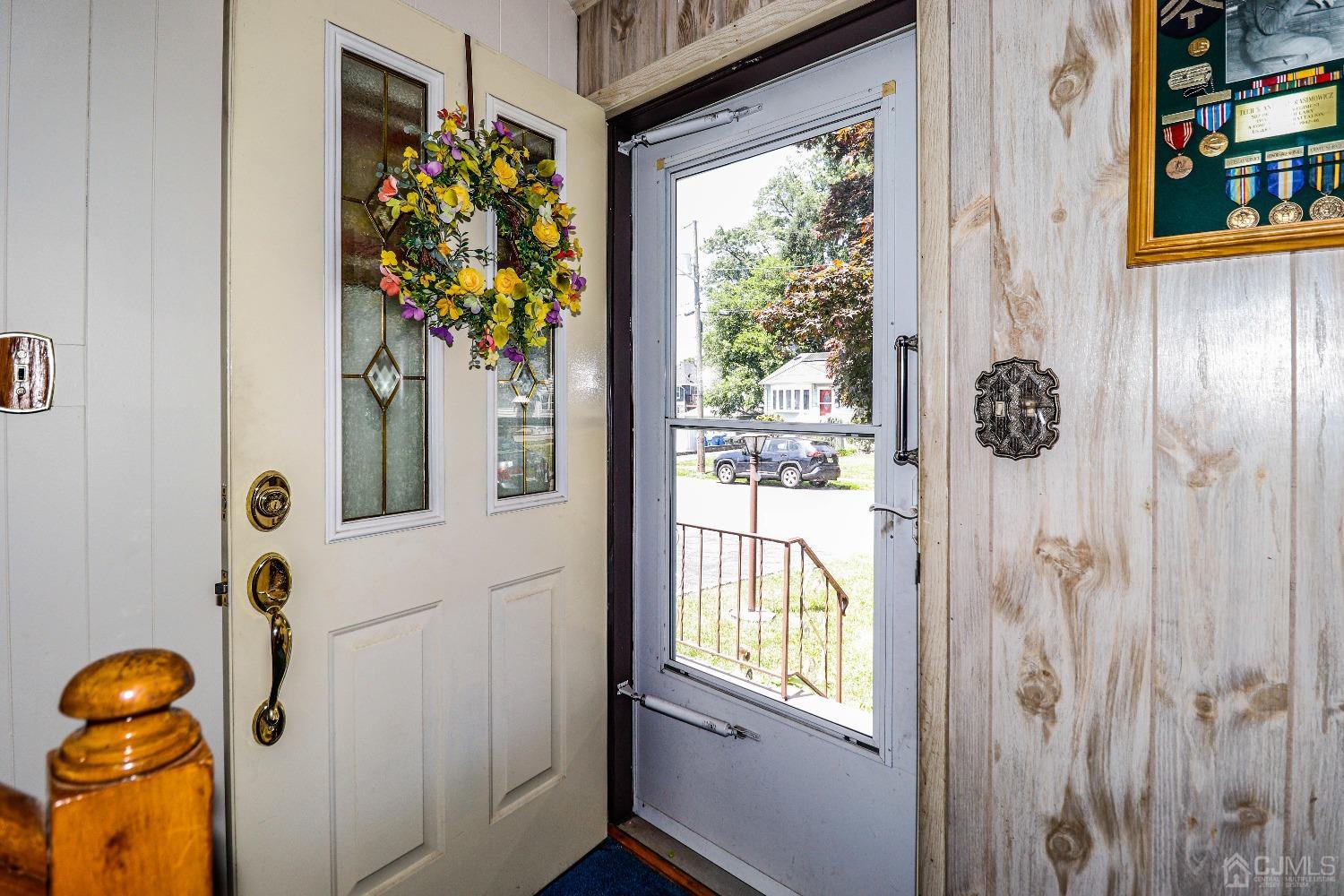 17 Meade Street Sewaren, NJ 07077 - Photo 7 of 30