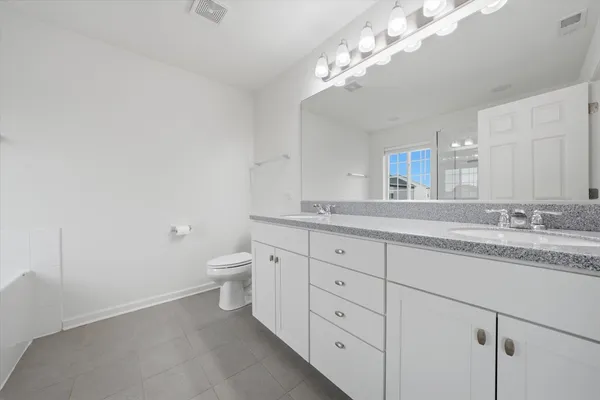 $290,000 | 192 Owen Street, Matteson, IL 60443