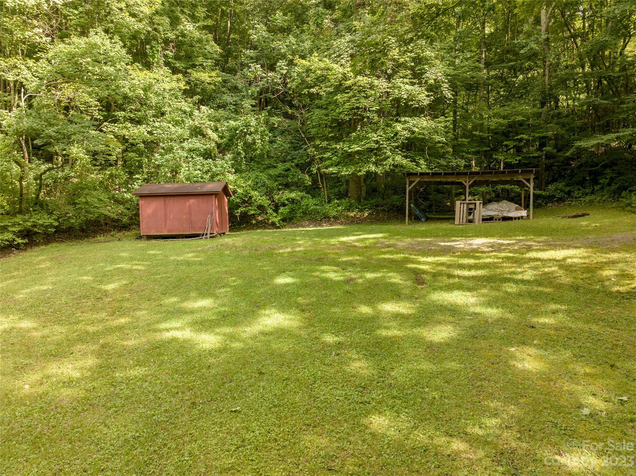 1706 Newfound Road Leicester, NC 28748 - Photo 5 of 43 Gallery Image 5