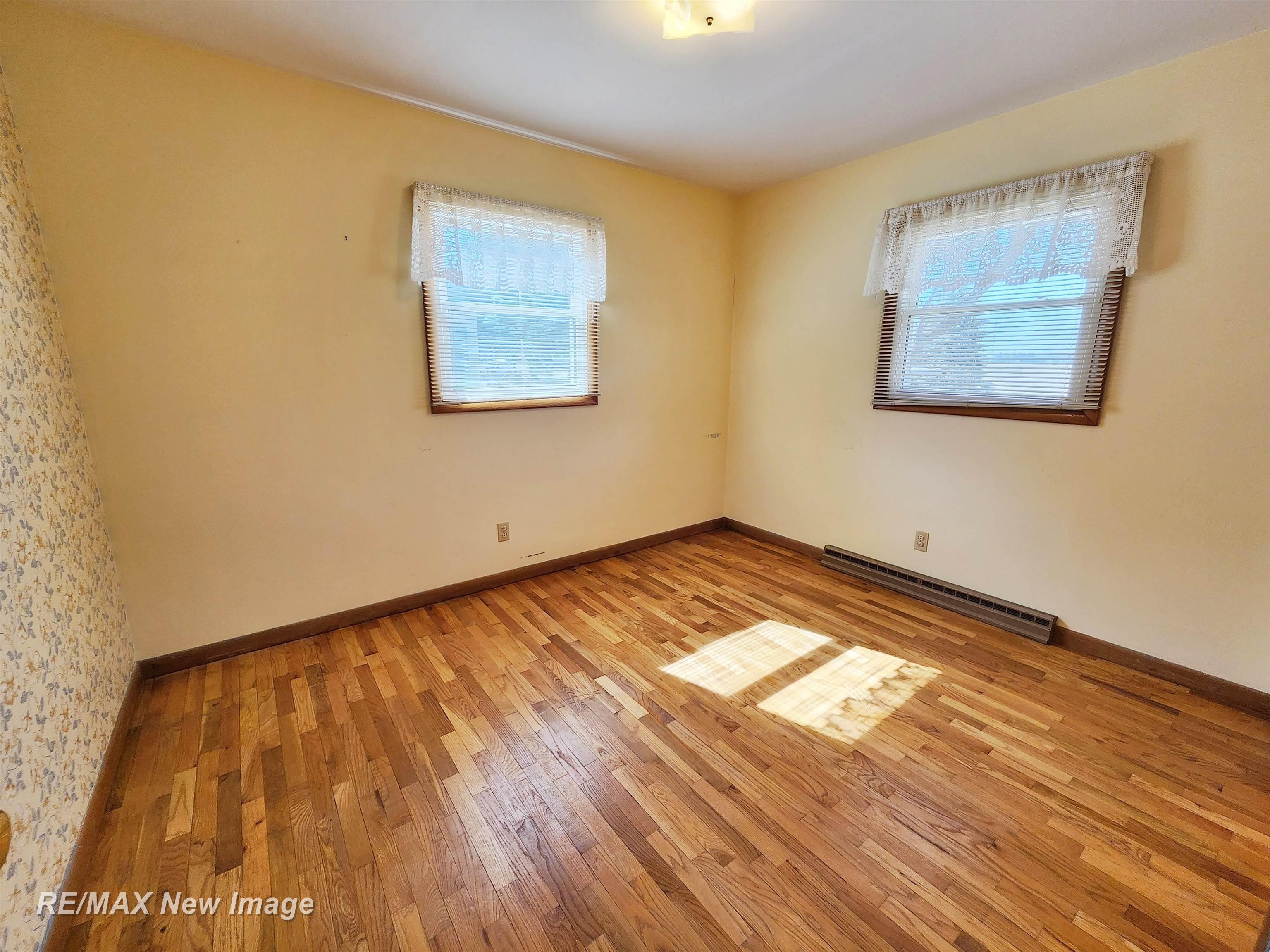 1140 South Miller Road Saginaw, MI 48609 - Photo 24 of 54 50168693-c35ef67e-c41f-4f61-bcbf-f6e525dbefe8.JPG