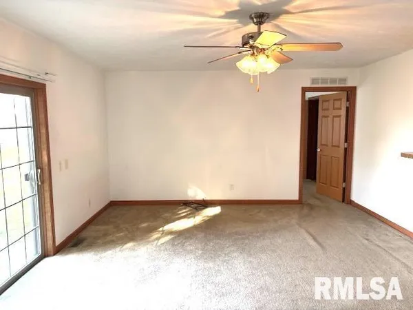$155,000 | 2800 VÃa Rosso, Unit 147, Springfield, IL 62703