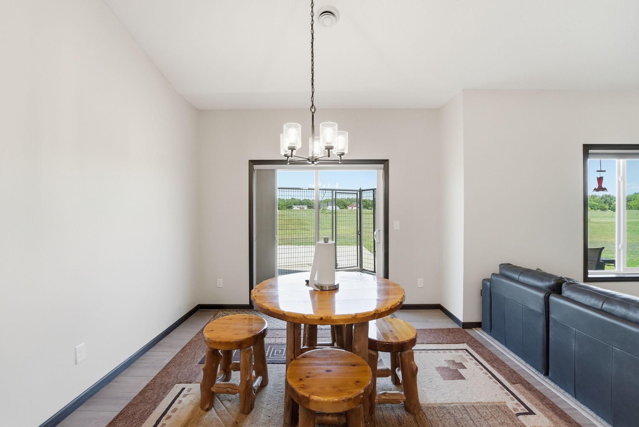 8594 Dolphin Road Princeton, MN 55371 - Photo 10 of 18