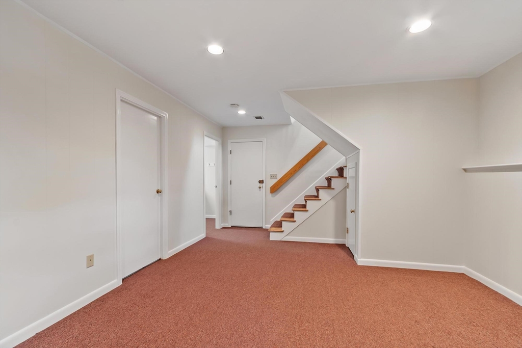 21 Cherokee Road Acton, MA 01720 - Photo 22 of 29