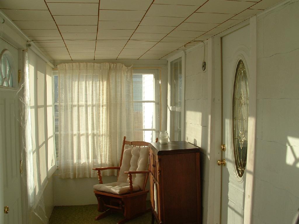 327 Tuttle Street Alpena, MI 49707 - Photo 12 of 19 Gallery Image 12