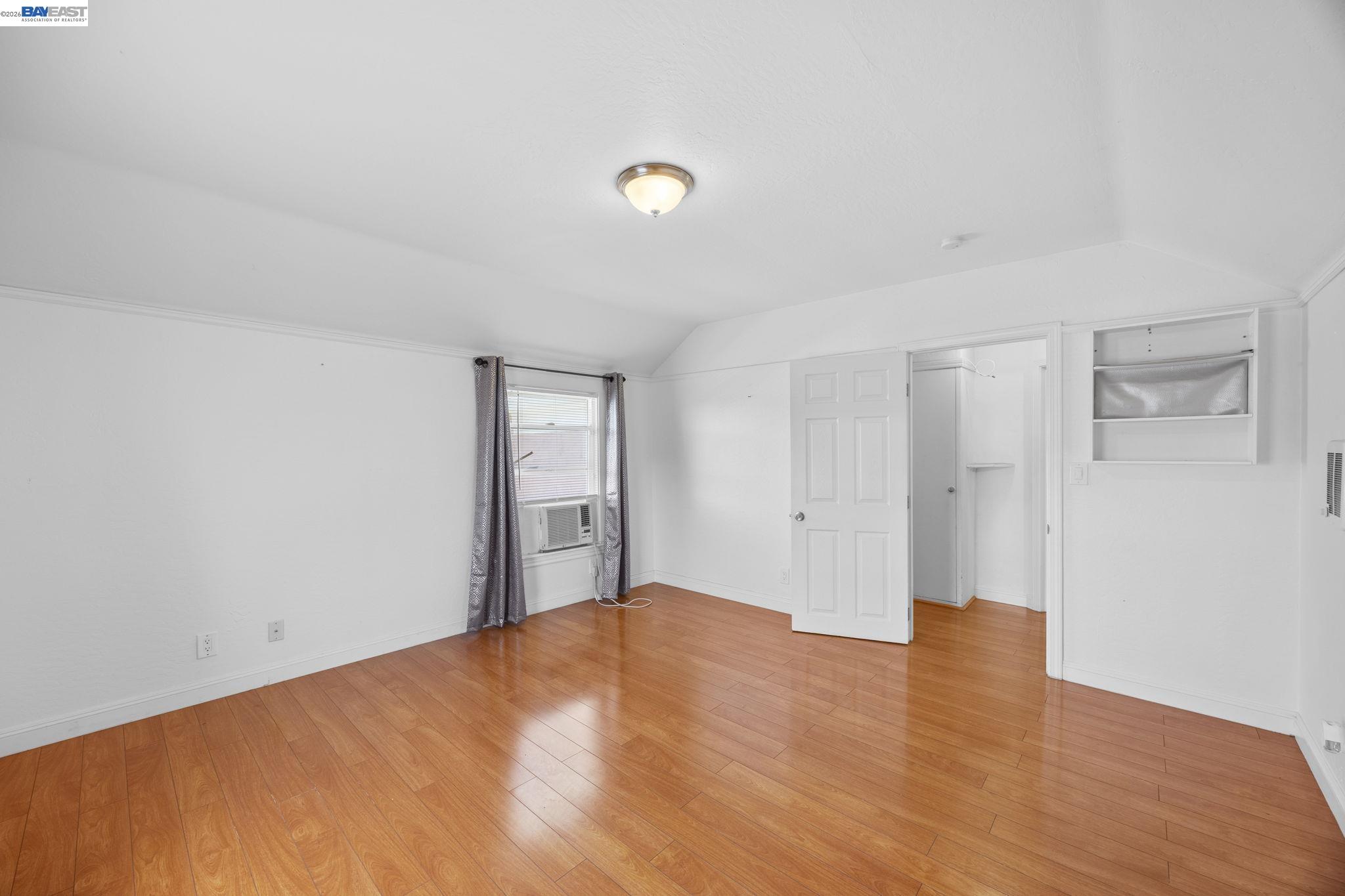 1828 Rosedale Avenue Oakland, CA 94601 - Photo 7 of 40
