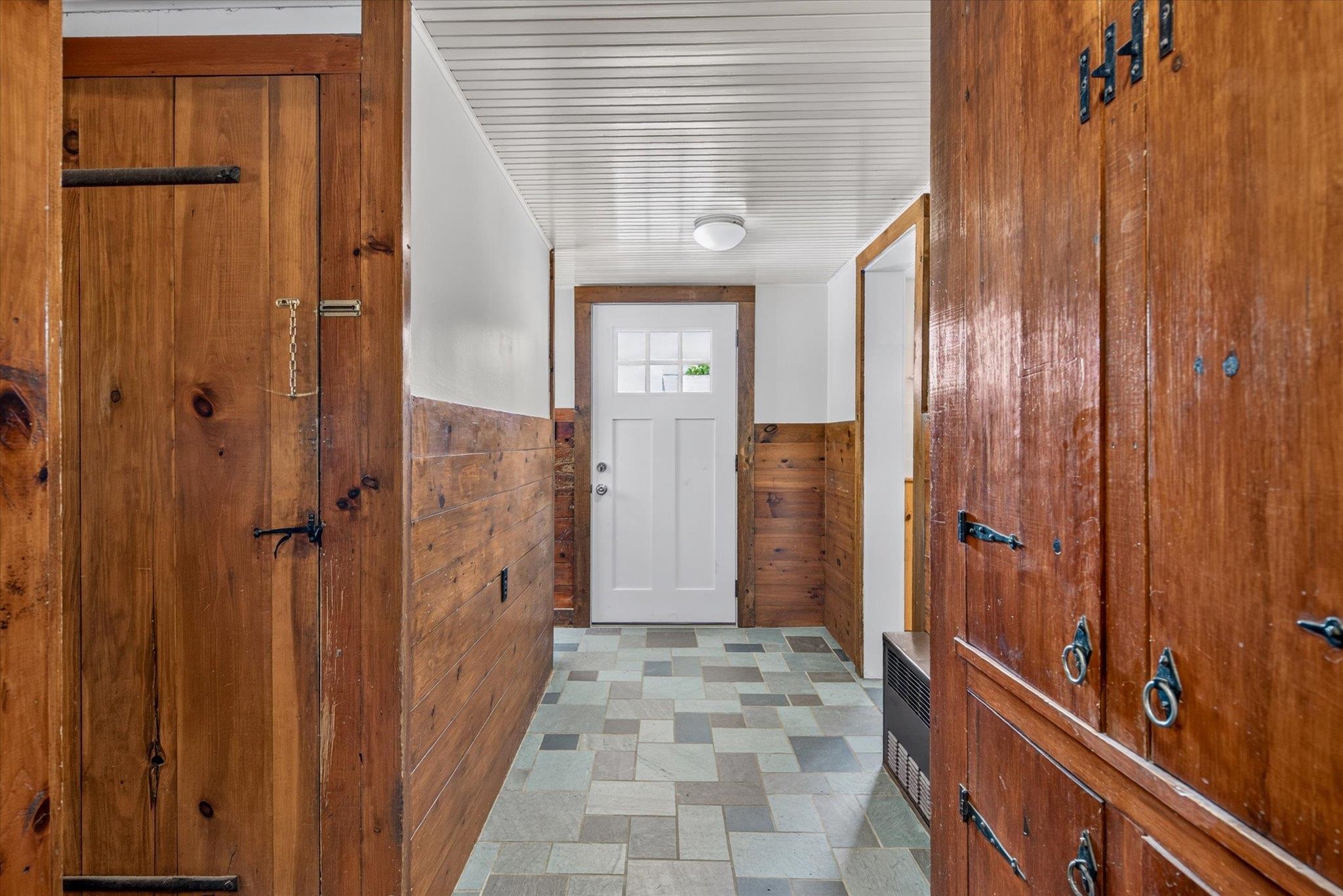 298 Furnace Street Poultney, VT 05764 - Photo 13 of 58