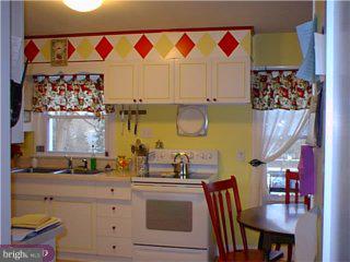 948 Edgewood Road Riegelsville, PA 18077 - Photo 2 of 6