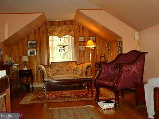 948 Edgewood Road Riegelsville, PA 18077 - Photo 6 of 6