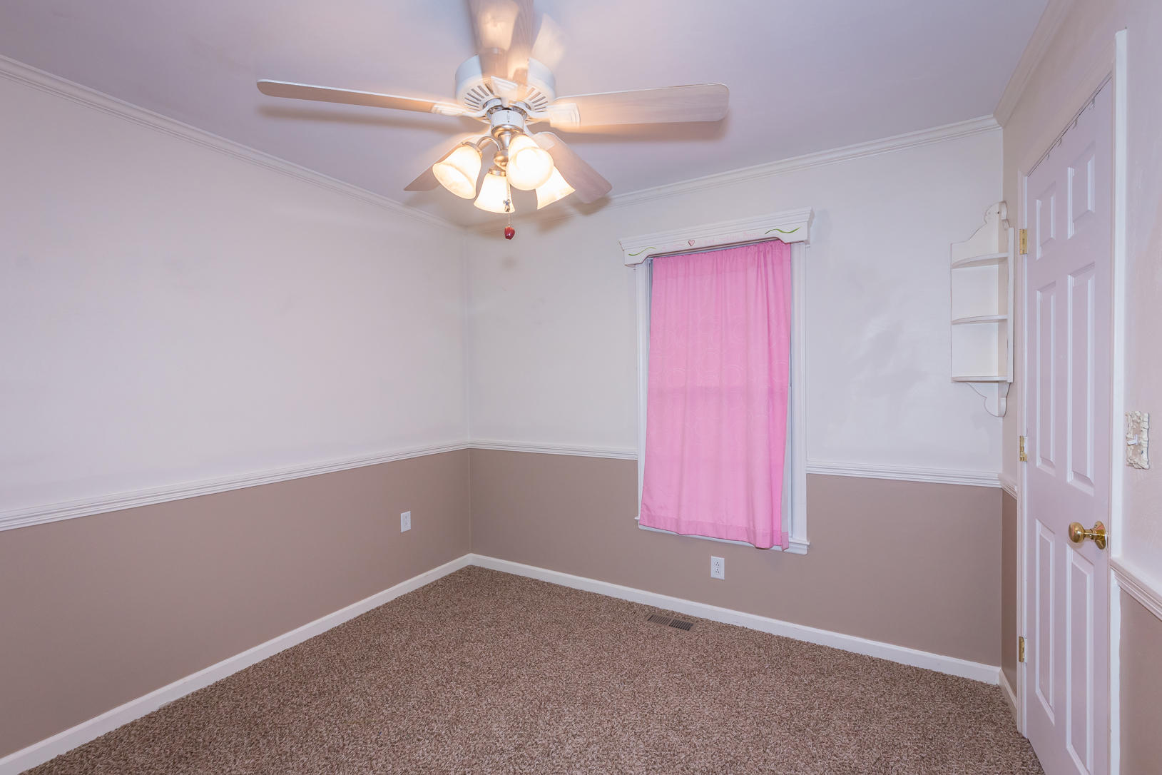 2013 Angus Road Northwest Roanoke, VA 24017 - Photo 20 of 28 IMG_2759