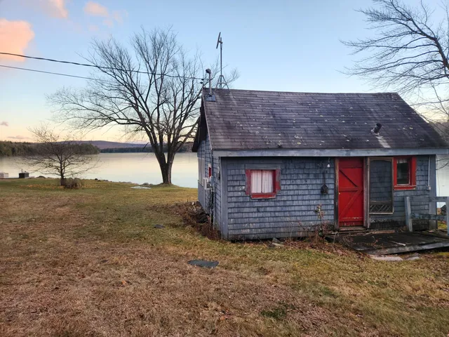 $229,000 | 47 Old Sawmill Road, Lincoln, ME 04457